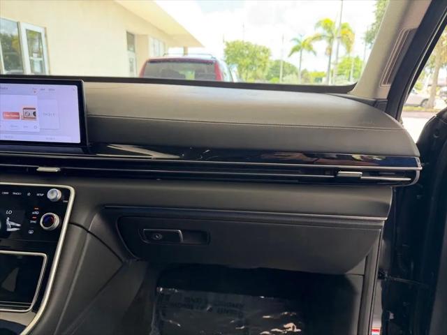 2025 Genesis GV80 2.5T Standard AWD