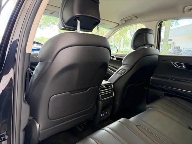2025 Genesis GV80 2.5T Standard AWD