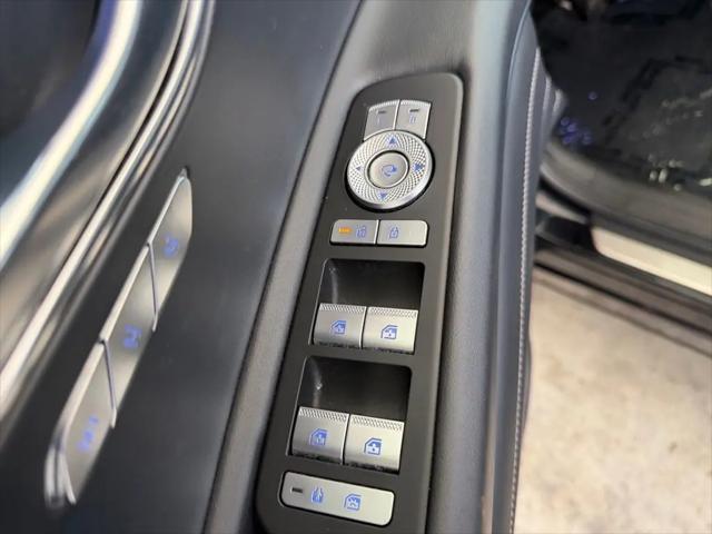 2025 Genesis GV80 2.5T Standard AWD