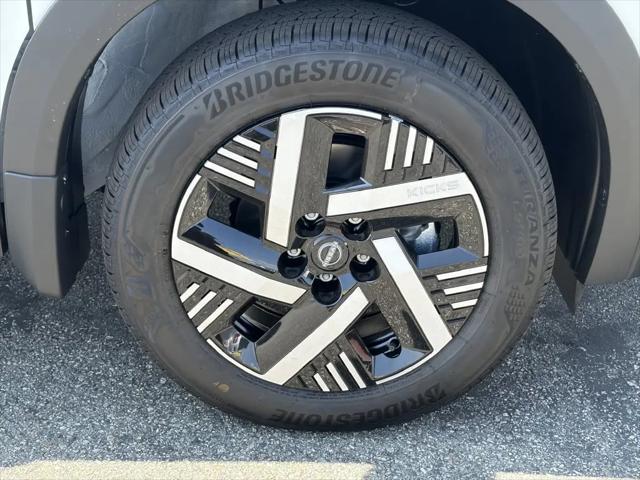 2027 Nissan Kicks SV