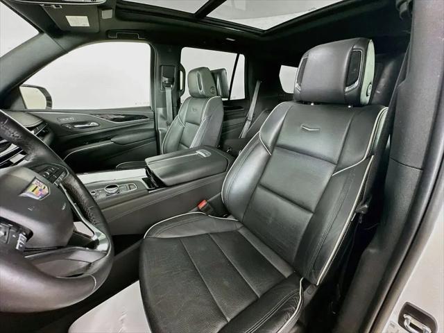 2023 Cadillac Escalade 4WD Sport