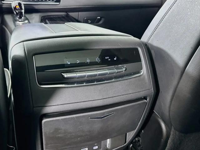 2023 Cadillac Escalade 4WD Sport