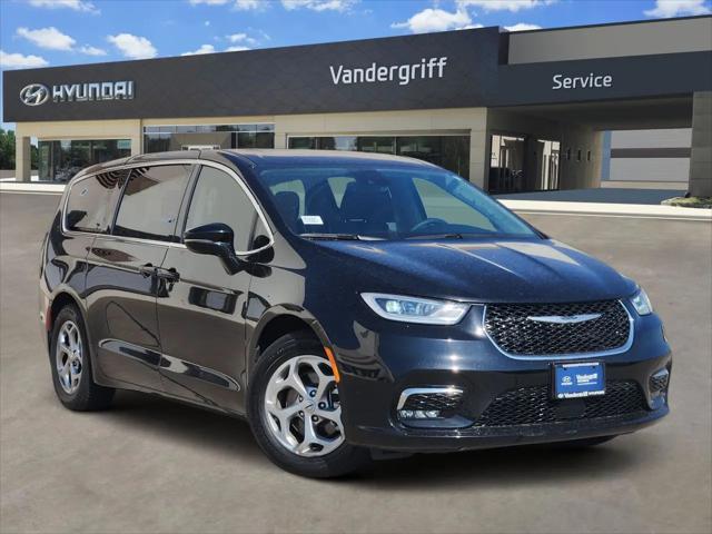 2024 Chrysler Pacifica Limited for sale in Arlington, TX