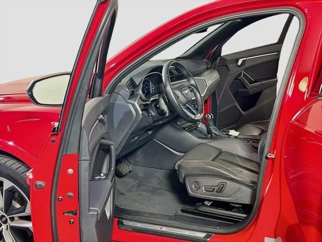 2021 Audi Q3 Premium Plus 45 TFSI S line quattro Tiptronic