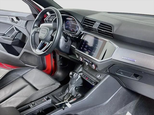 2021 Audi Q3 Premium Plus 45 TFSI S line quattro Tiptronic