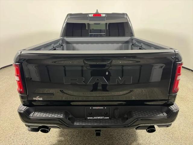 2025 Ram 1500 Big Horn Crew Cab 4x2 64 Box