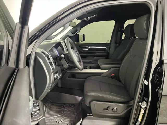 2025 Ram 1500 Big Horn Crew Cab 4x2 64 Box