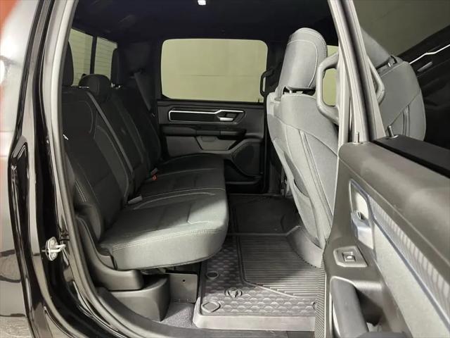 2025 Ram 1500 Big Horn Crew Cab 4x2 64 Box