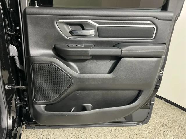 2025 Ram 1500 Big Horn Crew Cab 4x2 64 Box