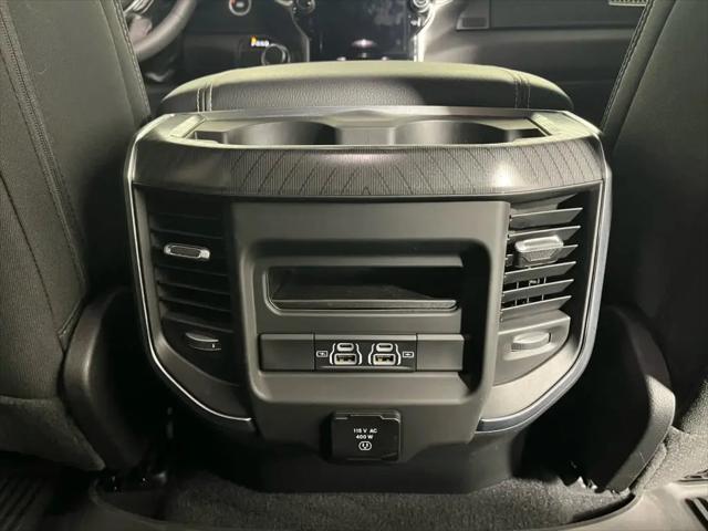 2025 Ram 1500 Big Horn Crew Cab 4x2 64 Box