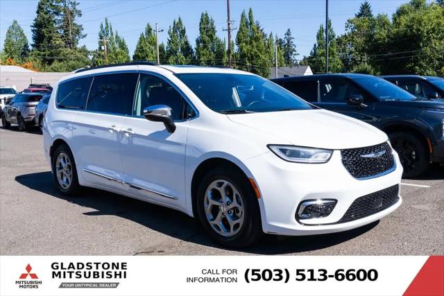 2023 Chrysler Pacifica Limited for sale in Milwaukie, OR