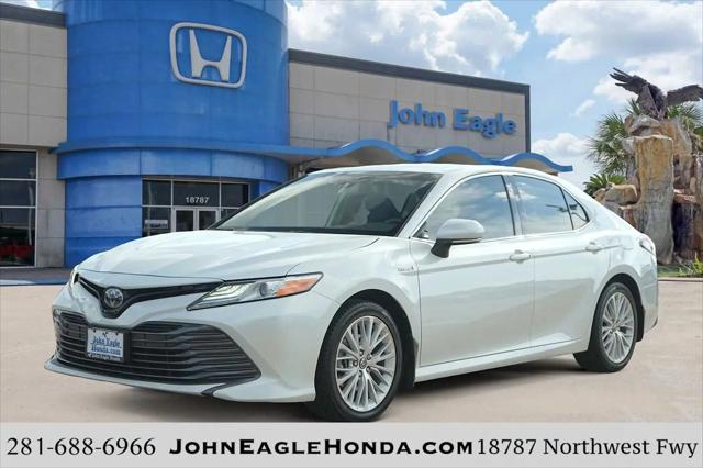 2020 Toyota Camry XLE Hybrid for sale in Houston, TX