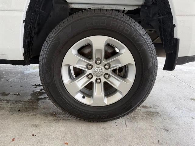 2023 Ram 1500 Laramie Crew Cab 4x4 57 Box