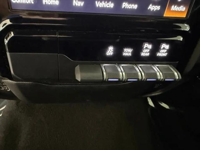 2023 Ram 1500 Laramie Crew Cab 4x4 57 Box