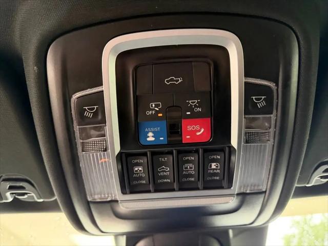 2023 Ram 1500 Laramie Crew Cab 4x4 57 Box