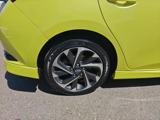 2016 Scion iM Base