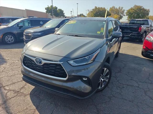 2021 Toyota Highlander Hybrid XLE