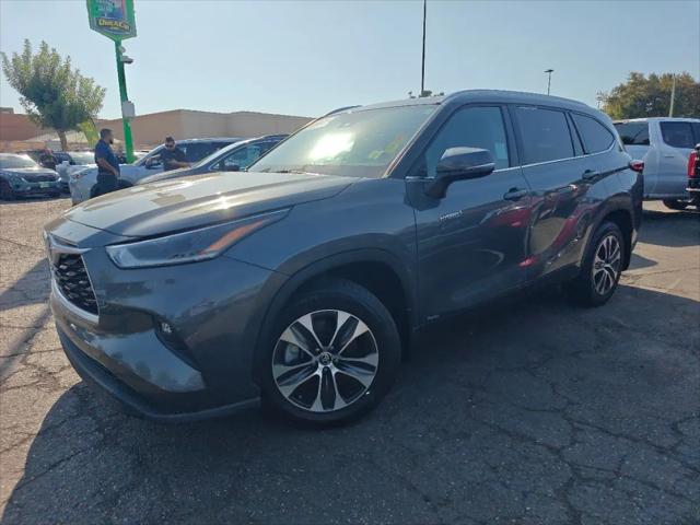 2021 Toyota Highlander Hybrid XLE
