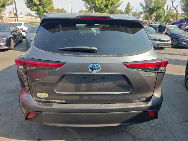 2021 Toyota Highlander Hybrid XLE