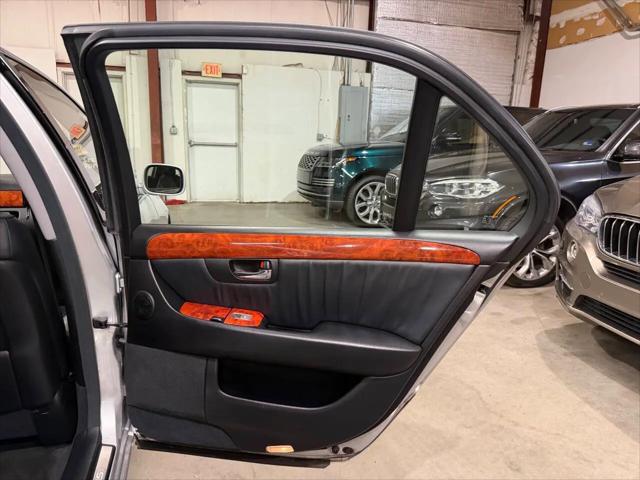 2004 Lexus LS 430 LS 430