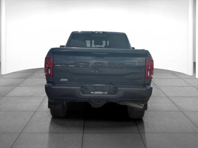 2025 Ram 2500 Laramie Mega Cab 4x4 64 Box
