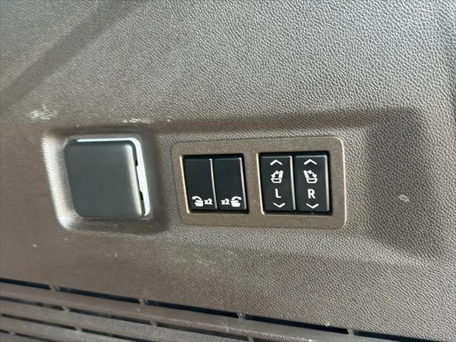 2021 GMC Yukon 4WD Denali