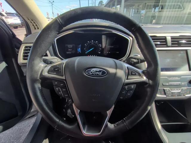 2020 Ford Fusion SEL