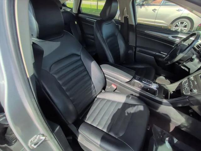 2020 Ford Fusion SEL