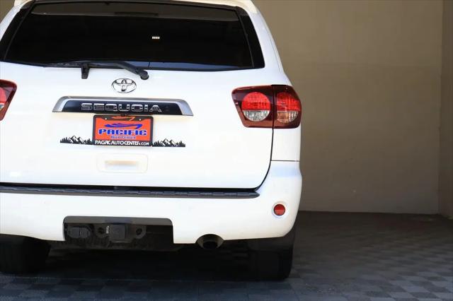 2021 Toyota Sequoia SR5