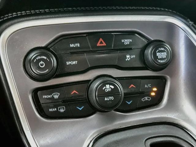 2022 Dodge Challenger SXT