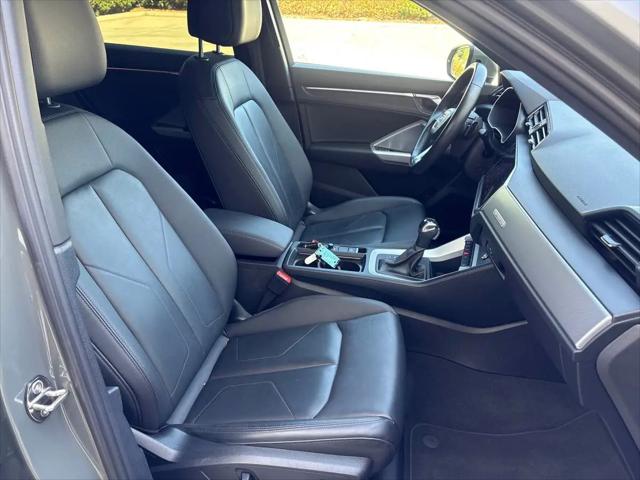 2022 Audi Q3 Premium Plus 45 TFSI S line quattro Tiptronic