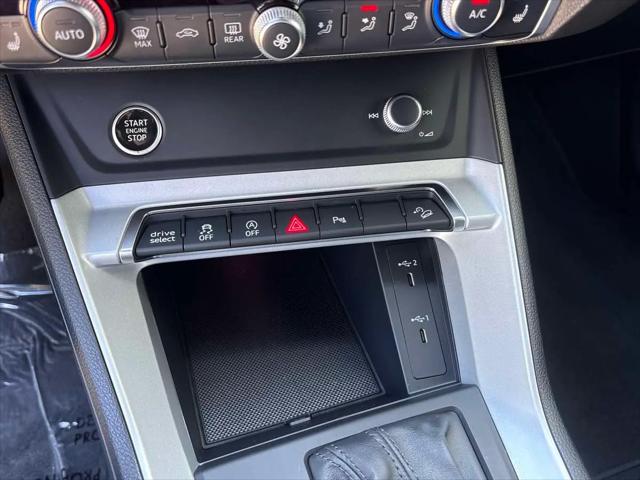 2022 Audi Q3 Premium Plus 45 TFSI S line quattro Tiptronic