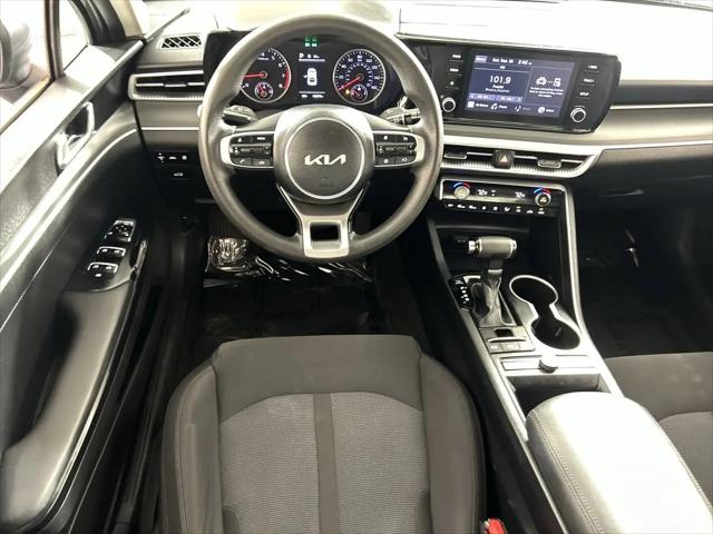 2023 Kia K5 LXS