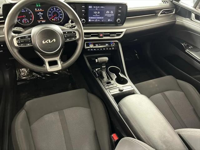 2023 Kia K5 LXS