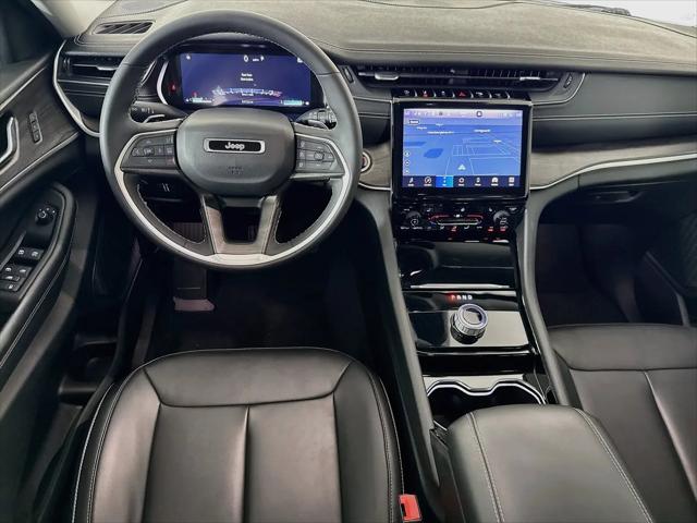 2023 Jeep Grand Cherokee Limited 4x2