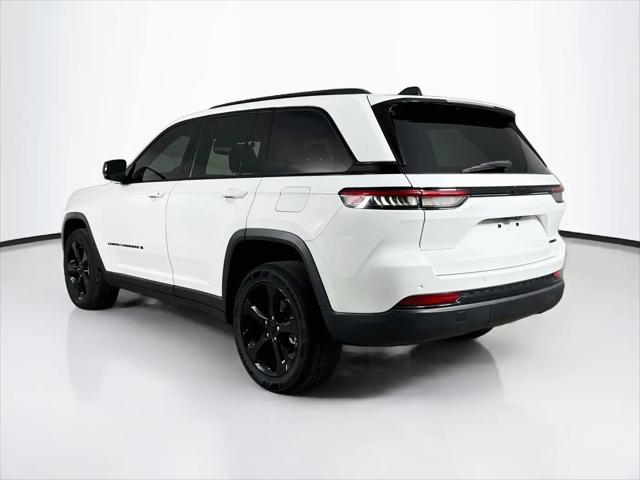 2023 Jeep Grand Cherokee Limited 4x2