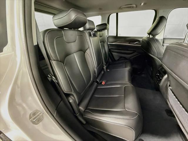 2023 Jeep Grand Cherokee Limited 4x2