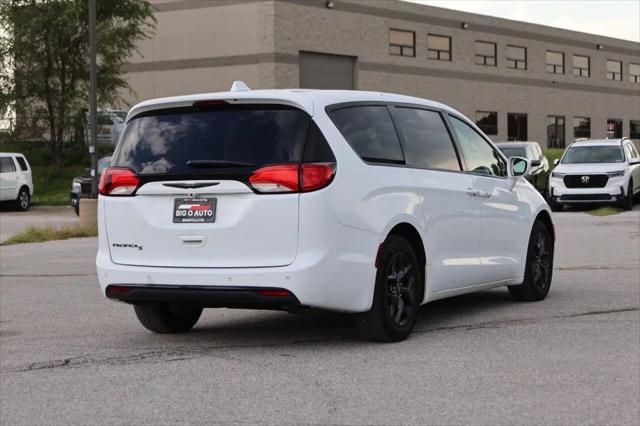 2018 Chrysler Pacifica Touring Plus