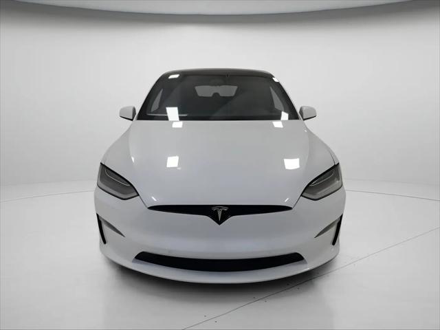 2023 Tesla Model X Standard Range