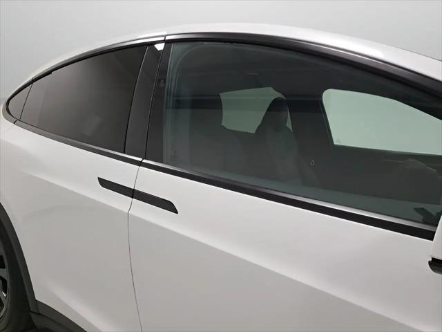 2023 Tesla Model X Standard Range