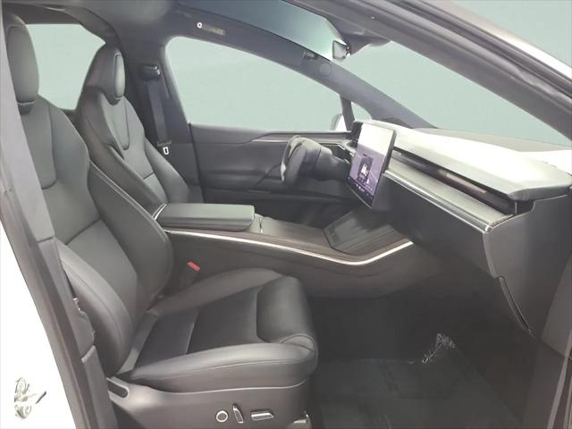 2023 Tesla Model X Standard Range