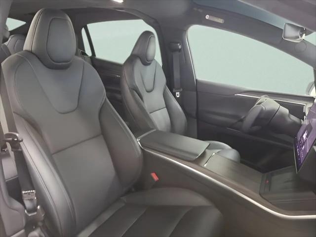 2023 Tesla Model X Standard Range