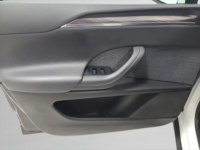2023 Tesla Model X Standard Range