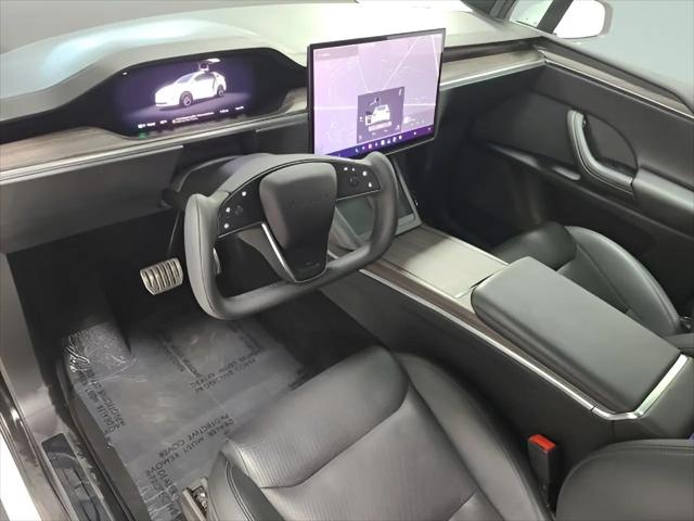 2023 Tesla Model X Standard Range