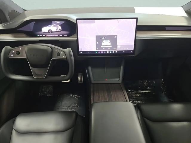 2023 Tesla Model X Standard Range