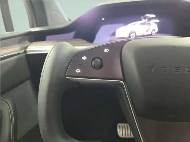 2023 Tesla Model X Standard Range