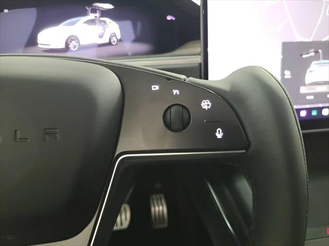 2023 Tesla Model X Standard Range