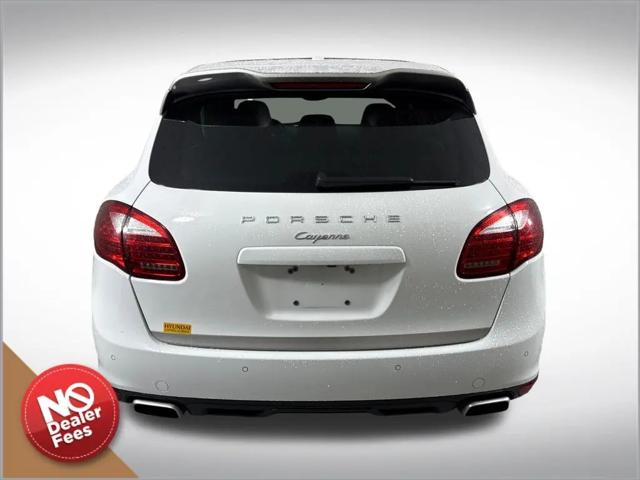 2014 Porsche Cayenne Platinum Edition