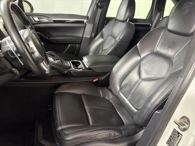 2014 Porsche Cayenne Platinum Edition