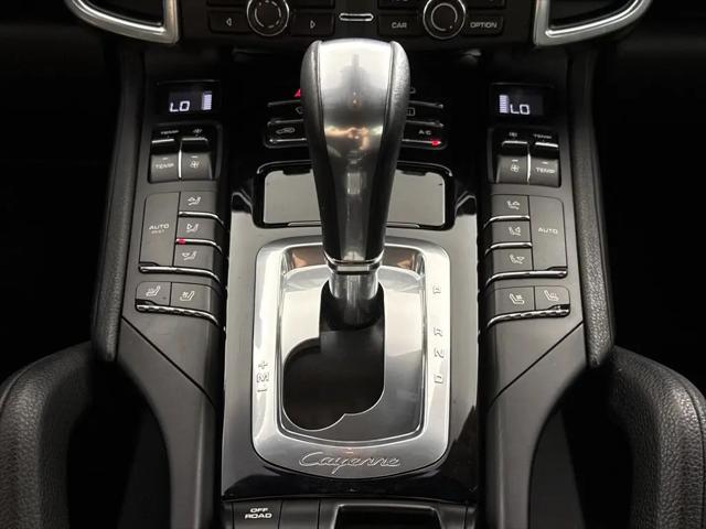 2014 Porsche Cayenne Platinum Edition
